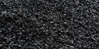 Duża ilość węgla kamiennego