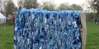 Recykling butelek plastikowych